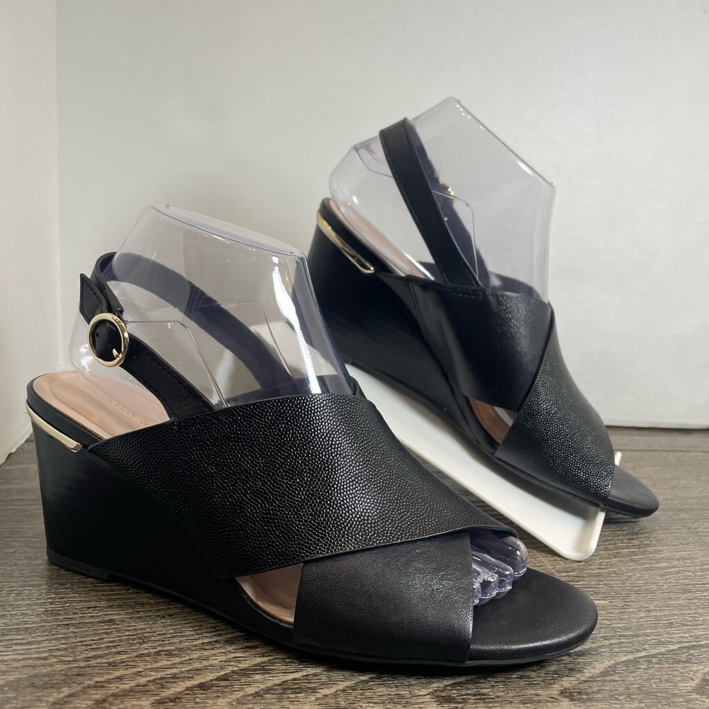 Preston & York Black Wedge Sandals. Leather upper. Size 8M. Like new. Pre-owned
